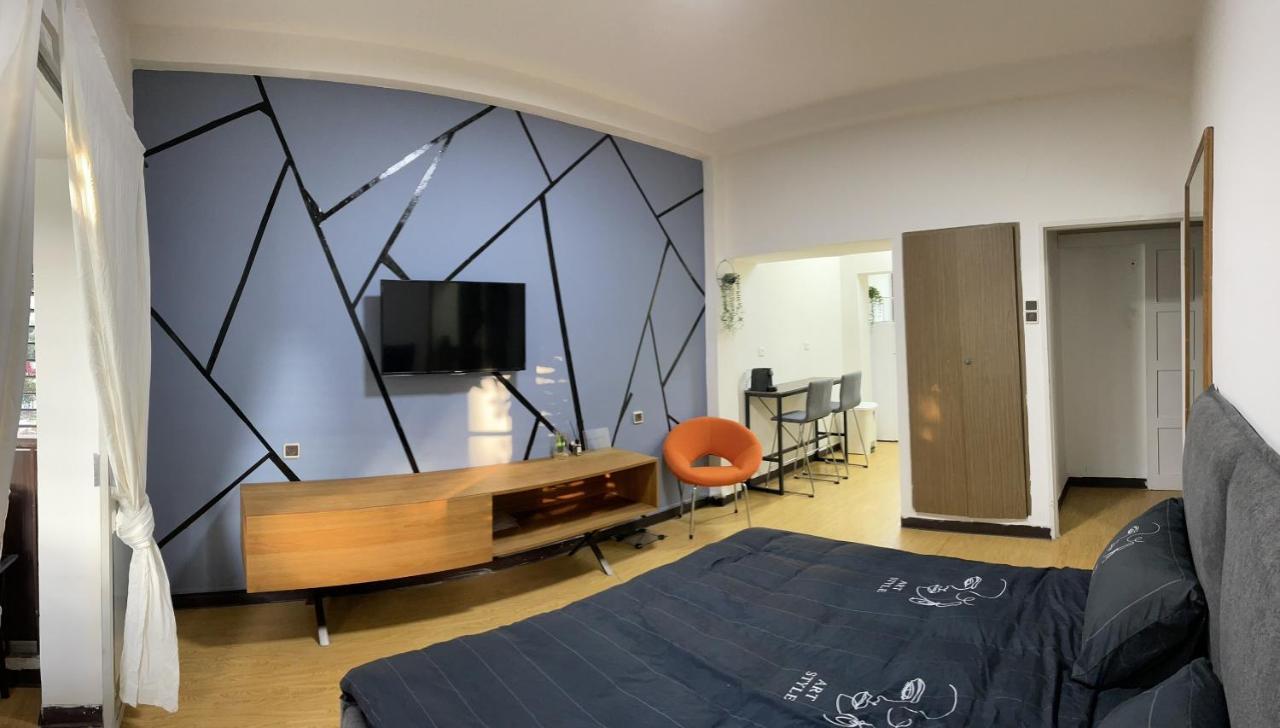 Bat Galim - Mirror Apartment By The Beach Haifa Exterior photo